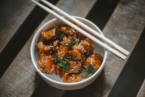 Resep Teriyaki Chicken Rumahan Praktis, Cukup 20 Menit Saja!