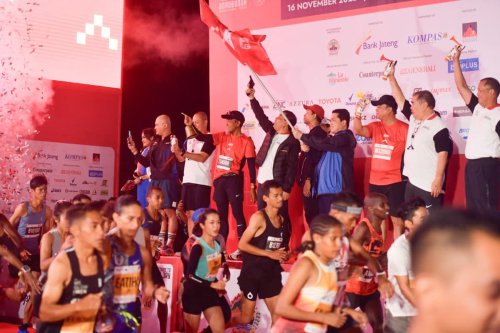Menpora, Erick Thohir, Borobudur, Kemenpora, maraton, Candi Borobudur, Magelang, Borobudur Marathon, Gubernur Jawa Tengah, Gubernur, Ahmad Luthfi, borobudur marathon 2025, Menpora Erick Thohir Dorong Borobudur Marathon agar Semakin Elite