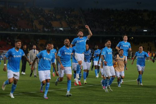 Napoli, Liga Italia, Lecce vs Napoli, Antonio Conte, Serie A, napoli, liga italia, Hasil Lecce Vs Napoli 0-1, Pasukan Conte Tatap Gelar Serie A
