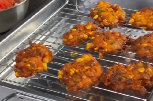 Resep Bakwan Jagung ala Nino Fernandez yang Manis dan Tak Ambyar, Ini Triknya