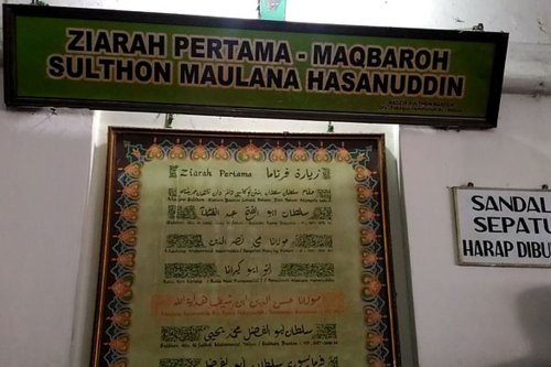 Top 10+ Tempat Ziarah di Banten, Ramai Peziarah Saat Liburan