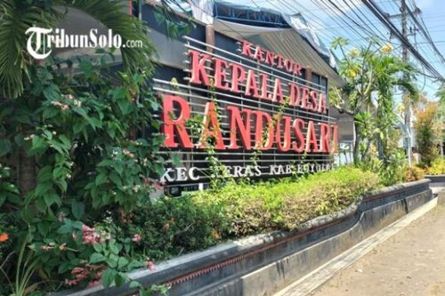 Dana Pinjaman dan Alasan Pembangunan, Riwayat Tanah Kas Desa Randusari, Kritik dari Perangkat Desa, Kondisi Tanah Kas Desa yang Terancam Lelang, Kades Randusari Boyolali Agunkan Tanah Kas Desa Rp 1,4 Miliar, Kini Terancam Dilelang Bank