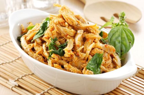 Resep Ayam Suwir Bumbu Kemangi, Gurih dan Harum