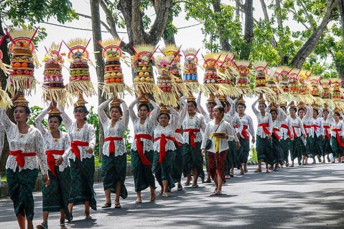 Kapan Perayaan Kuningan dan Galungan 2025?