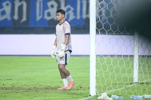 Kronologi Hokky Caraka Jadi Kiper Dadakan dalam Laga Persib Vs Persita