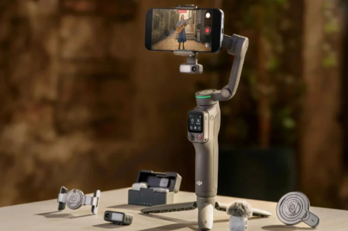 DJI Osmo Mobile 8P, gimbal, DJI Osmo Mobile 8P Meluncur, Gimbal yang Punya Layar Lepas-pasang