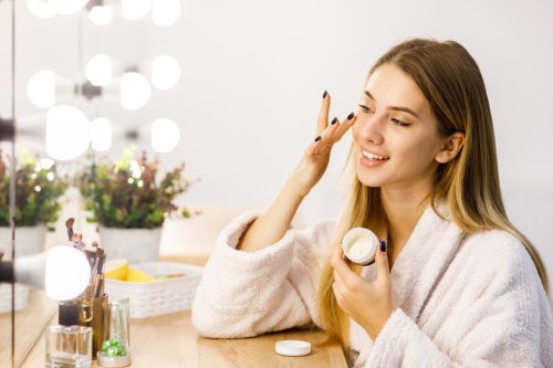 Top 5+ Langkah Layering Moisturizer agar Kulit Tetap Hidrasi Maksimal