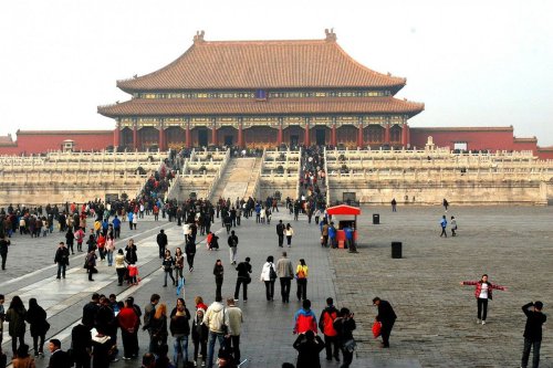 China Tutup Wilayah Udara untuk Penerbangan Sipil 40 Hari, Ada Apa?