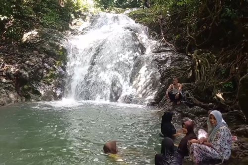 Air Terjun 7 Tingkat Aceh, Pilihan Wisata Alam untuk Healing