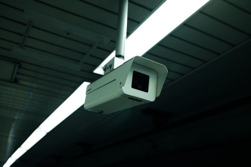 PAD Turun, Pemkot Surabaya Pantau Usaha dengan CCTV, Apkrindo Jatim Terima dengan Syarat