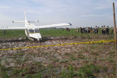 Bukan Jatuh, Pesawat GA8 Airvan Mendarat Darurat di Karawang, Semua Awak Selamat