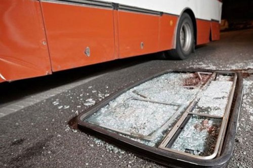 Kecelakaan Maut Bus vs Truk di Andhra Pradesh India, 14 Orang Tewas Terbakar