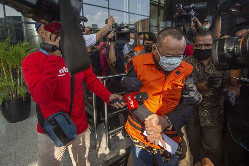 Belum Sempat Hirup Udara Bebas, Eks Sekretaris MA Nurhadi Kembali Ditahan KPK, Apa Alasannya?