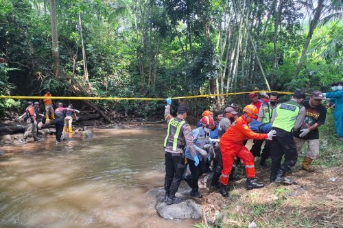 Polisi Ungkap Motif dan Kronologi Pembunuhan Siswi Nganjuk di Malang, Pelaku Sempat Gunakan Semen