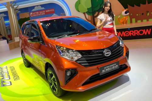 Rocky Hybrid: Mobil Pertama Daihatsu untuk Pembeli Kedua