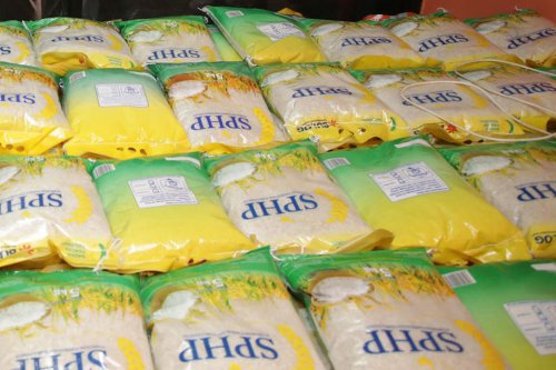 Pembelian Beras SPHP Dibatasi Bulog Maksimal 2 Pack di Semua Gerai Pakai Aplikasi, Apa Alasannya?
