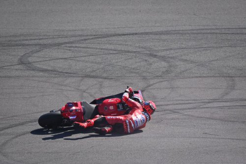 Penjelasan Dokter soal Cedera Marc Marquez di MotoGP Mandalika 2025