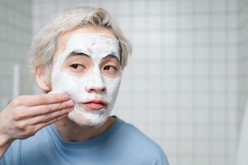 4 Rutinitas Skincare Wajib Buat Pria, Salah Satunya Sunscreen