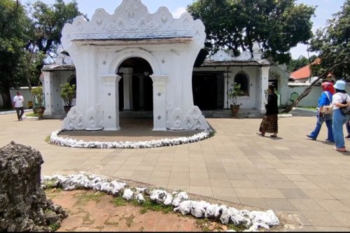 Top 5+ Wisata Cirebon untuk Libur Lebaran, Ada Keraton hingga Pantai