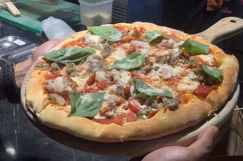 Top 6+ Cara Bikin Pizza di Rumah ala Chef Hotel Bintang Lima, Ini Tipsnya