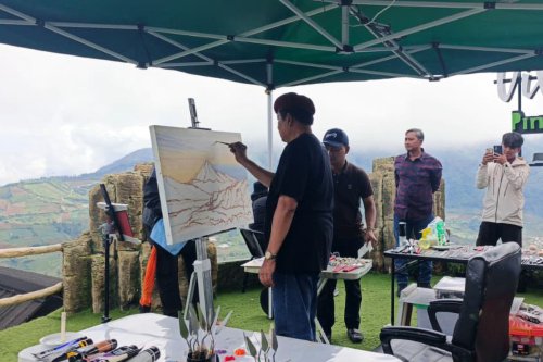 SBY Kunjungi Wisata Pintu Langit Wonosobo, Lukis Keindahan Dieng