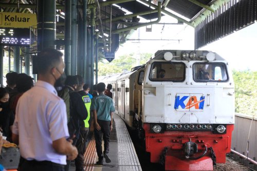 4 Cara Beli Tiket Kereta Api Lebaran 2026, Bisa lewat Mobile Banking