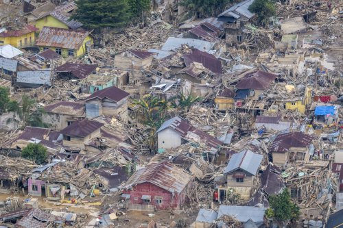 Kisah Darussalam Bertahan di Tengah Banjir Aceh Tamiang, Tanpa Bantuan dan Harga Sembako Melonjak