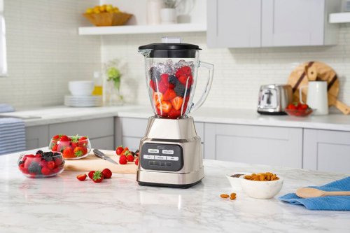 1. Juicer bikin buah dan sayur rendah serat, 2. Blender mengurangi limbah makanan, 3. Blender lebih hemat, 4. Perawatan dan pembersihan blender lebih mudah, Blender vs Juicer, Ini Alasan Mengapa Blender Lebih Unggul