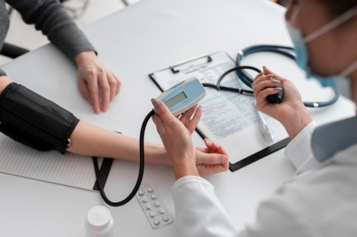Jangan Tunggu Gejala, Lakukan Medical Check Up Rutin