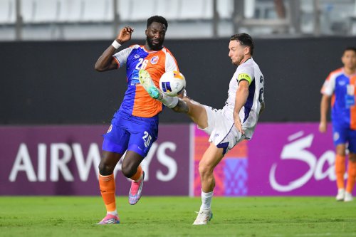Persib, AFC Champions League Two, ACL 2, Persib Bandung, Bojan Hodak, Luciano Guaycochea, Super League 2025-2026, Persib Asah Diri di Thailand, Misi Lewati Playoff ACL 2 2025-2026