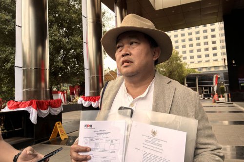 MAKI Sebut Pejabat Kemenag Beri Jatah Istri, Anak, hingga Pembantu Berangkat Haji 2024