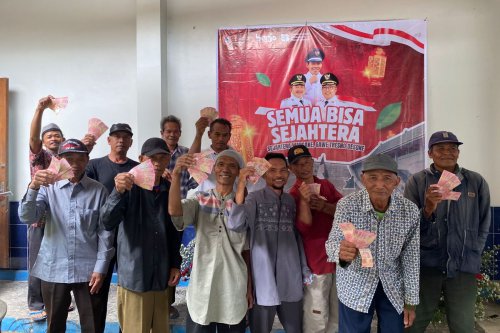 Desa di Karanganyar Bagi-bagi THR Rp 500.000: Mandiri, Tanpa Koperasi Merah Putih