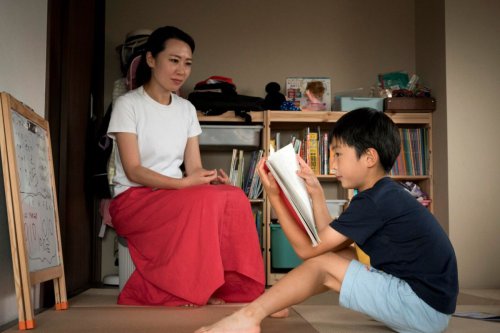 Kapan Anak Perlu Diajarkan Edukasi Seks? Ini Penjelasan Psikolog
