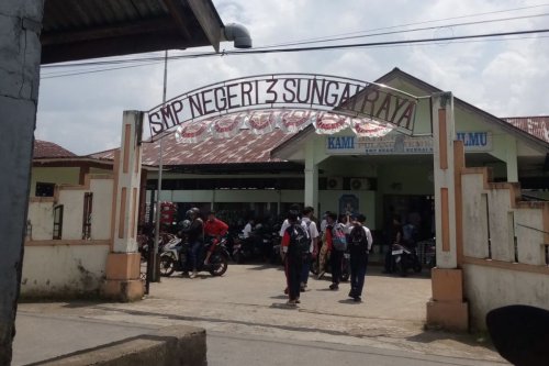 Insiden Ledakan Guncang SMPN 3 Sungai Raya, Terduga Pelaku Lempar Bom Molotov