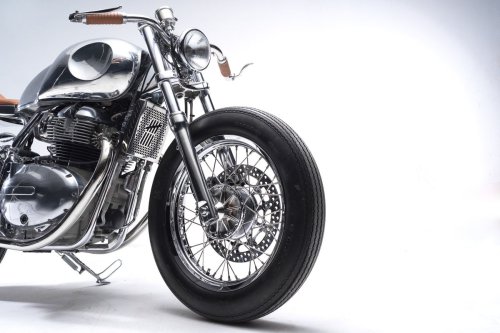 Modifikasi Royal Enfield Continental 650 Ala Bandit9, Simpel dan Futuristis