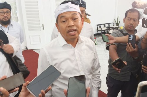 Dedi Mulyadi Keluarkan Surat Edaran Buka Anggaran di Medsos Usai Viral Kritik Jalan Rusak