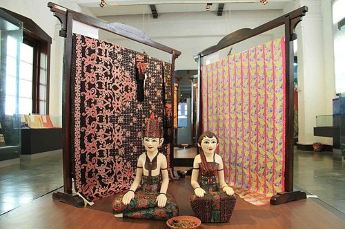 Top 5+ Rekomendasi Oleh-oleh Khas Pekalongan yang Wajib Dibawa Pulang