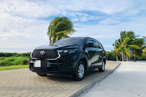 Toyota Innova Zenix dan Reborn Diskon Rp 12 Juta