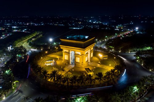 Terbang ke Bandara Dhoho Kediri, Ada Tiket Gratis Wisata dan Diskon Hotel