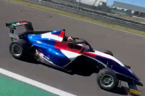 Kata Qarrar Firhand Usai Tes Perdana dengan Mobil Formula 4