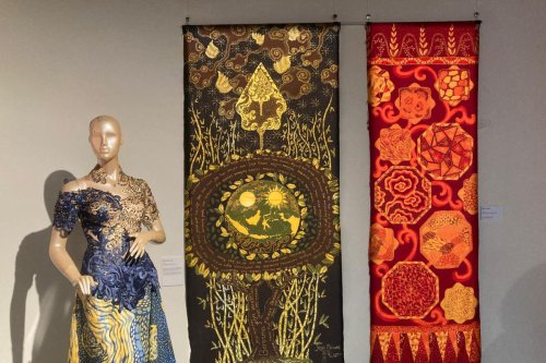 batik, batik peranakan, Makna Mendalam Batik