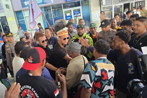 Daud Yordan, Tinju, Papua Barat Daya, Las Vegas, tinju, Kejurda Tinju, daud yordan, PAPUA BARAT DAYA, kejurda tinju, Beri Pesan ke Petinju Amatir, Daud Yordan: Sungguh-sungguh, Saya Bisa ke Las Vegas...