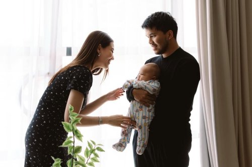 Top 7+ Momen Hangat Aaliyah Massaid dan Thariq Halilintar dengan Baby Arash yang Berusia 3 Bulan