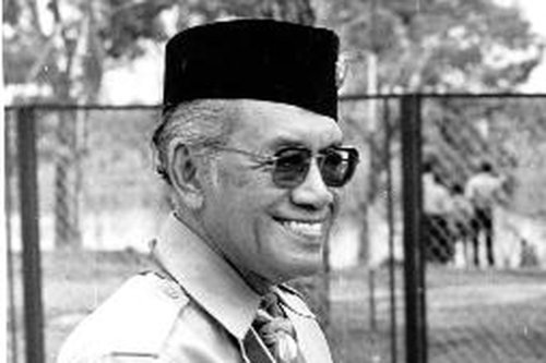 Sri Sultan Hamengkubuwono IX dan Gerakan Pramuka, Pendirian Gerakan Pramuka Indonesia, Peran Sri Sultan HB IX dalam Kepemimpinan Pramuka, Penghargaan Dunia untuk Sri Sultan Hamengkubuwono IX, Pendidikan Pramuka di Indonesia, Sri Sultan Hamengkubuwono IX: Bapak Pramuka Indonesia yang Mengukir Sejarah