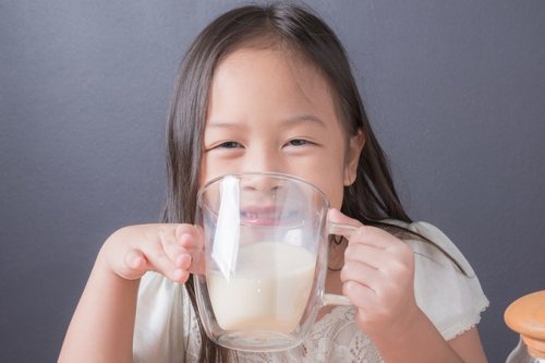7,5 Persen Anak Indonesia Alergi Susu Sapi, Berisiko Mengganggu Tumbuh Kembang