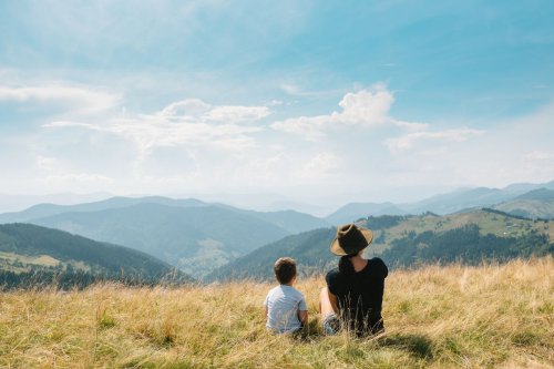 Membiasakan Anak Tidur Pakai AC Bisa Membuat Anak Tahan Dingin, Benarkah?
