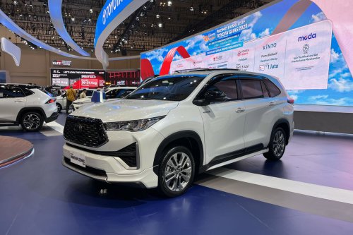 Skema Kredit Mobil Hybrid Rp 400 Jutaan di GIIAS 2025