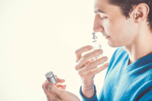 Eau de Parfum vs Eau de Toilette, Mana yang Tahan Lama untuk Lebaran?