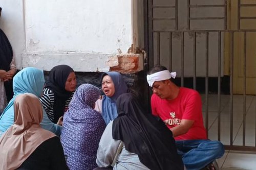 Garut, Jawa Barat, Dedi Mulyadi, jawa barat, Pernikahan anak Dedi Mulyadi, anak dedi mulyadi, Tangis Pilu Mela, Putri Kecilnya Tewas Terinjak di Pernikahan Anak Dedi Mulyadi