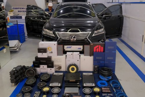 Modifikasi Audio Mobil Plug &amp; Play, Tanpa Risiko Menggugurkan Garansi